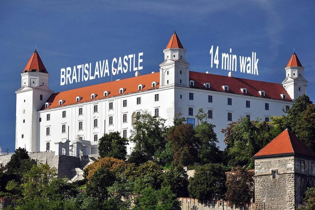 Gorgeous Center In With Free Parking * Bratislava